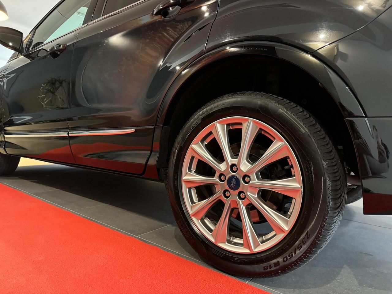 FORD KUGA 2.0 TDCI 150 CV VIGNALE 2018
