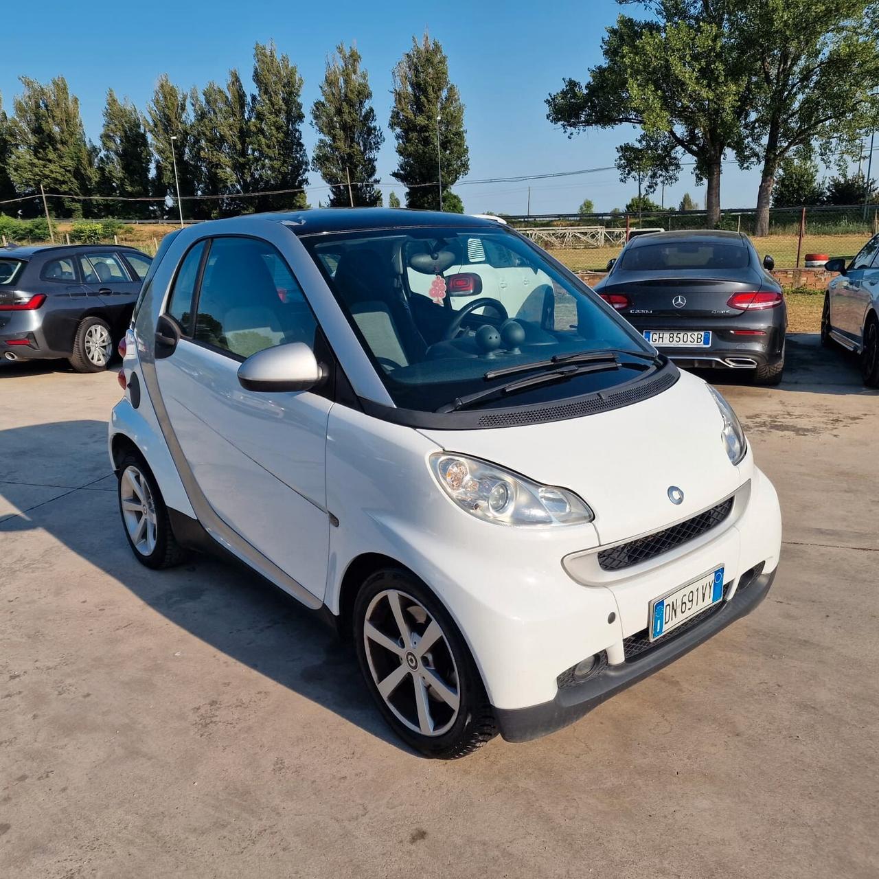 Smart ForTwo 1000 52 kW coupé passion ottime condizioni