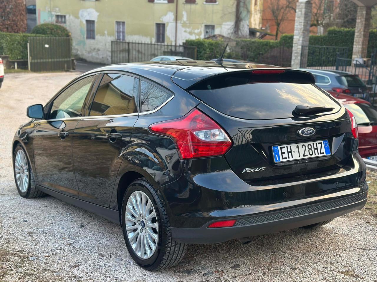 Ford FOCUS 1.6 TDCi 115 CV TITANIUM NAVI FULLOPT KMCERT