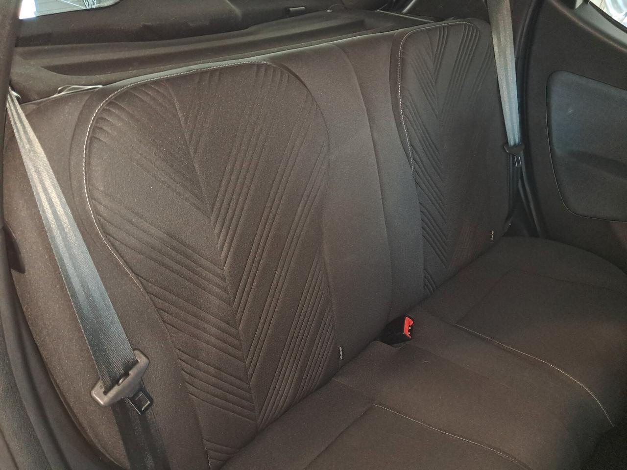 Lancia Ypsilon 1.0 FireFly Hybrid 70 cv Gold