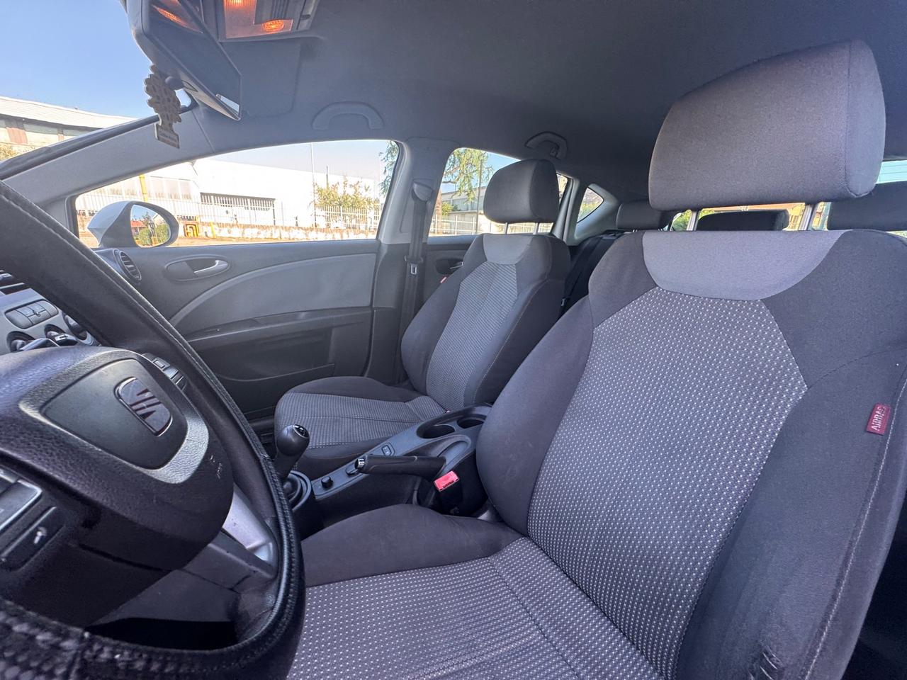 Seat Leon 1.6 diesel, euro 5, anno 2012, 200.000 km,