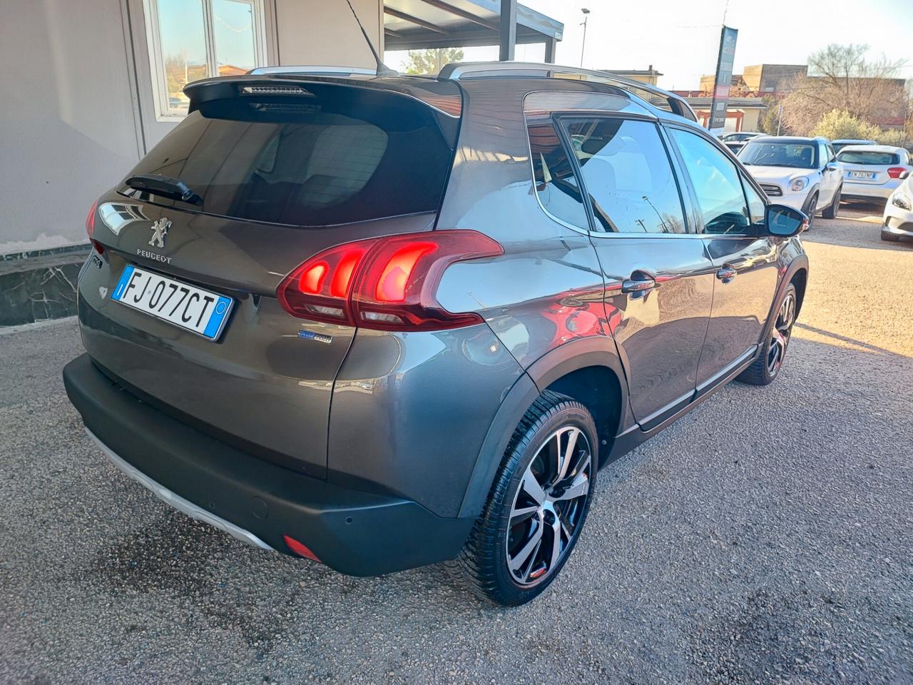 Peugeot 2008 PureTech Turbo 110 EAT6 S&S Allure