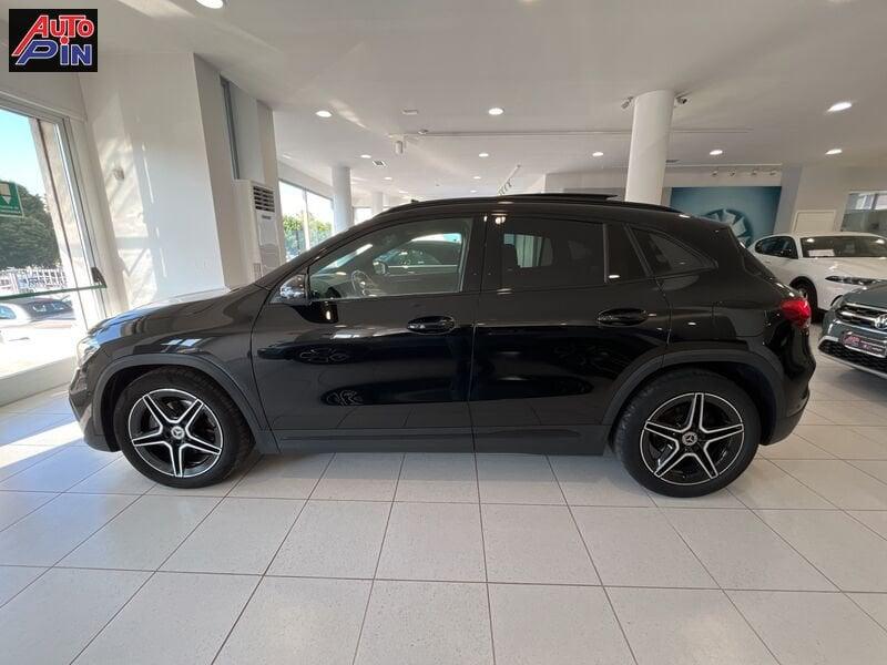 Mercedes-Benz GLA GLA 200 d Automatic Premium *Tetto*Ambient light*