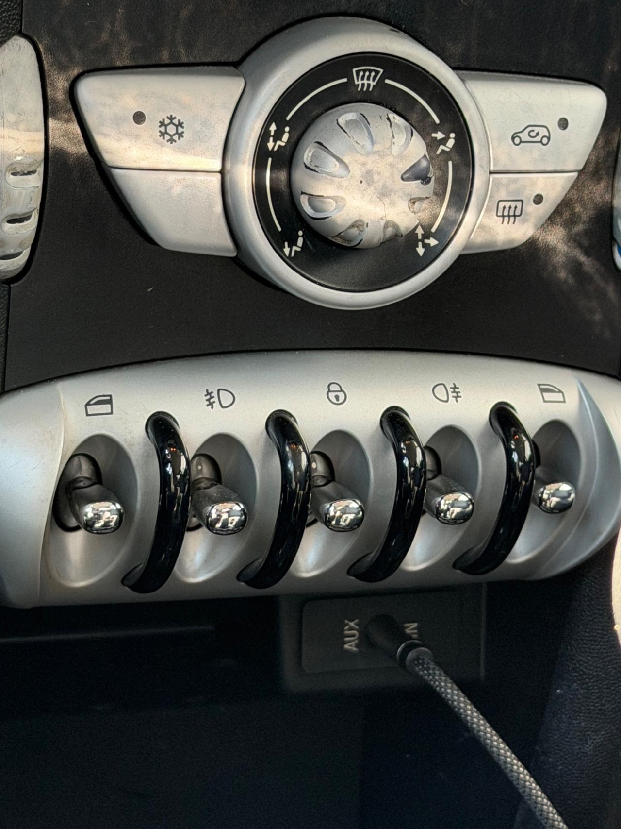 Mini One 1.4 -75cv- Tagliandata- Garanzia-Neopatentati