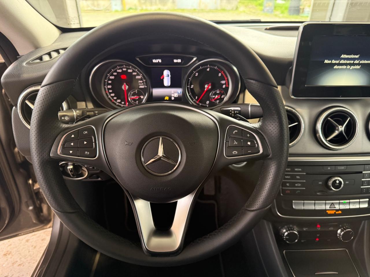 Mercedes-benz CLA 200 d S.W. Automatic Sport