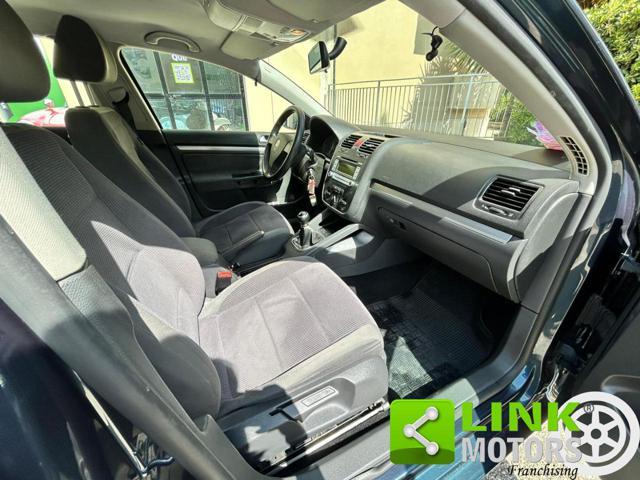 VOLKSWAGEN Jetta 1.9 TDI DPF Sportline