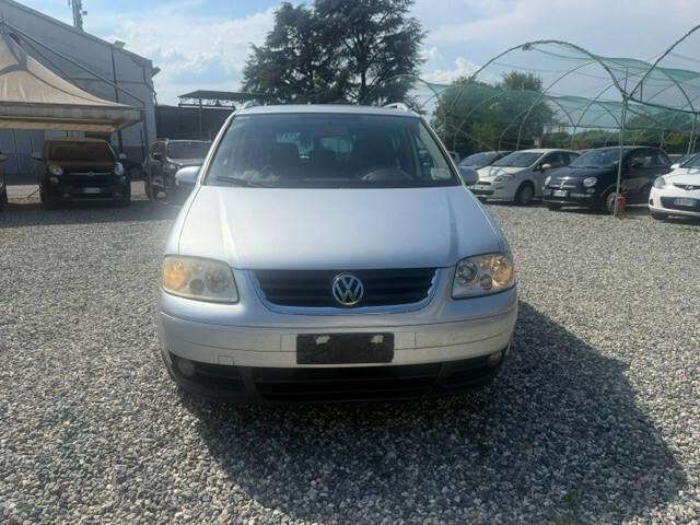 Volkswagen Touran 2.0 TDI 136CV Highline 7 POSTI