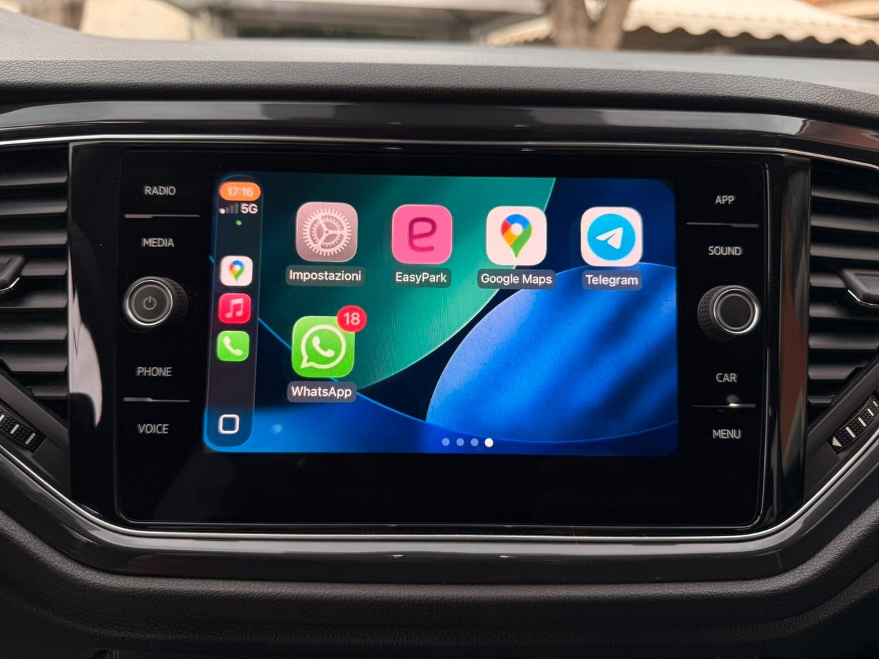 Volkswagen T-Roc 1.6 TDi 116CV Adv. TETTO APR. - 2019
