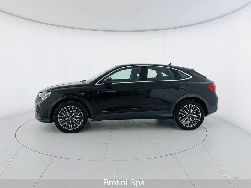 Audi Q3 SPB 45 TFSI e S tronic Business Plus