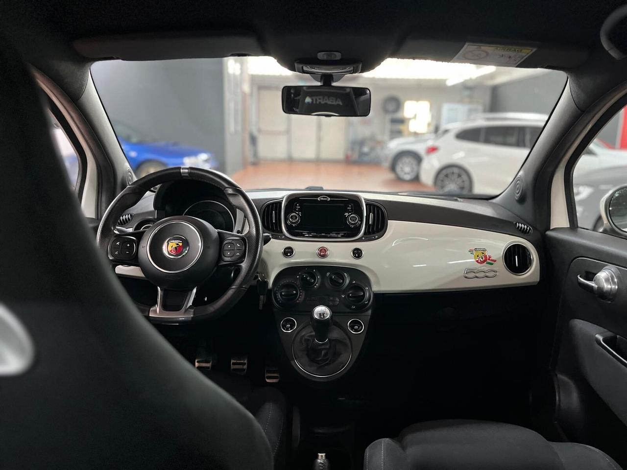 Abarth 595 1.4 Turbo T-Jet 145 CV