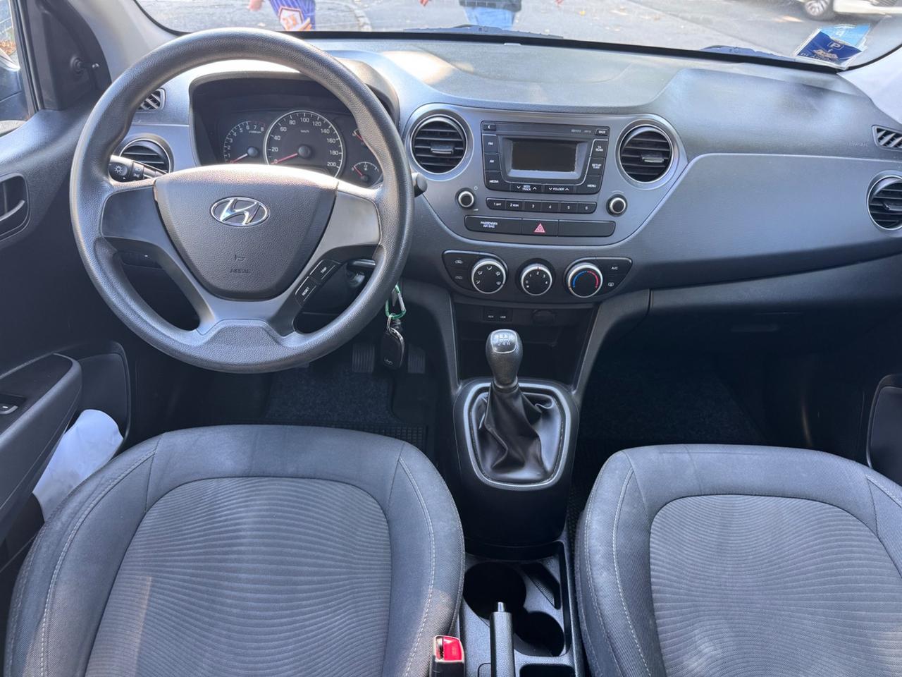 Hyundai i10 1.0 BENZINA neopaten GARANZIA 12 mesi