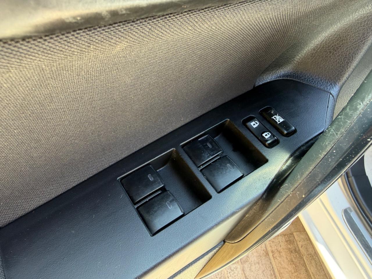 Toyota Auris 1.8 Hybrid Business