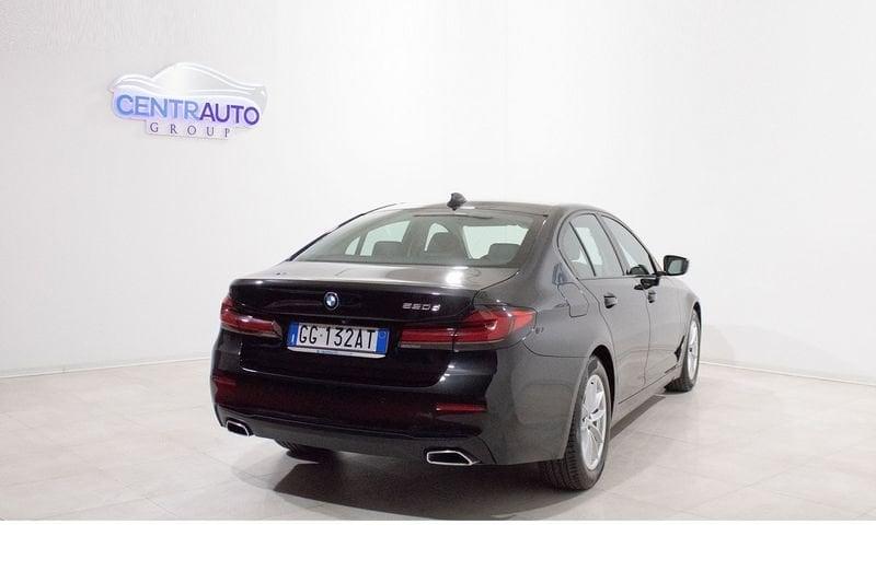 BMW Serie 5 520d MH48V Business