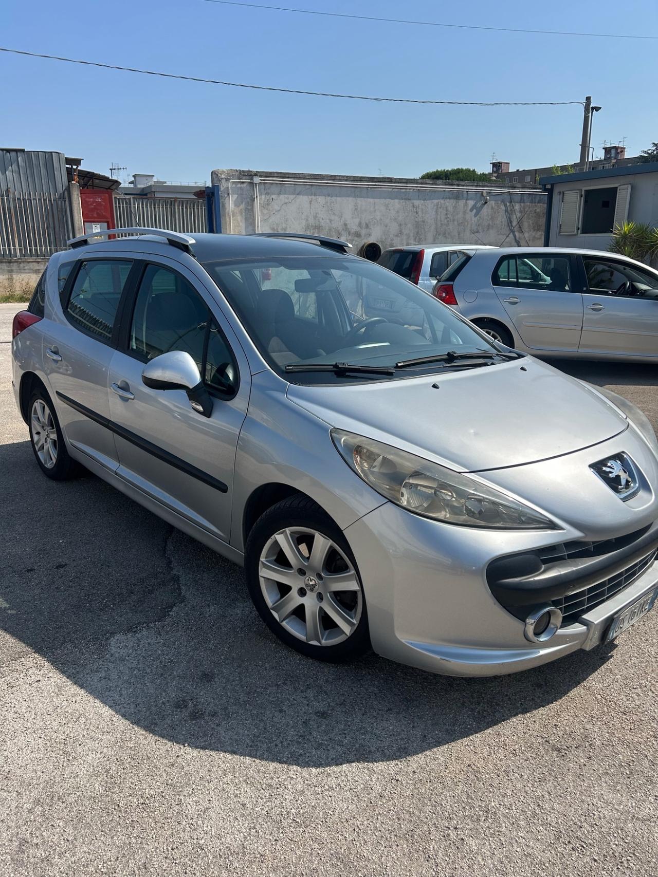 Peugeot 207 1.6 HDi 90CV FAP SW XS Ciel