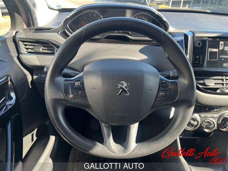 Peugeot 208 Access 1.2 VTi 82cv