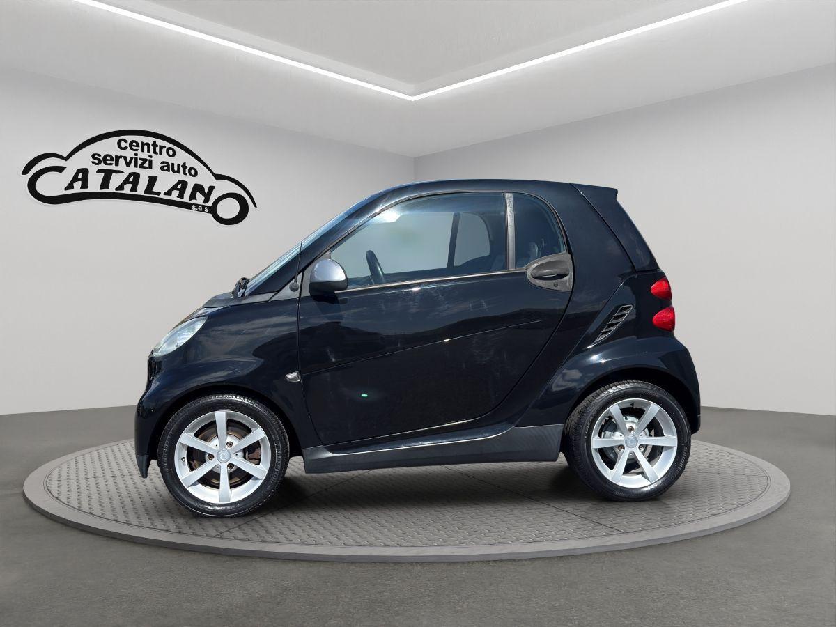 SMART - Fortwo - 1000 71CV MHD coupé passion