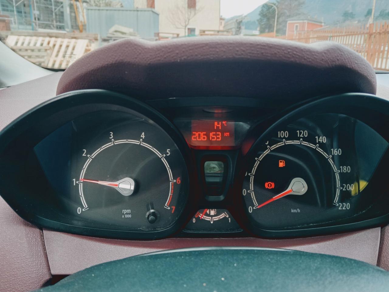 Ford Fiesta 1.4 5 porte Bz.- GPL Titanium