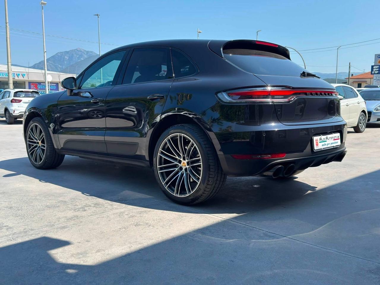 Porsche Macan 2.0 Tetto