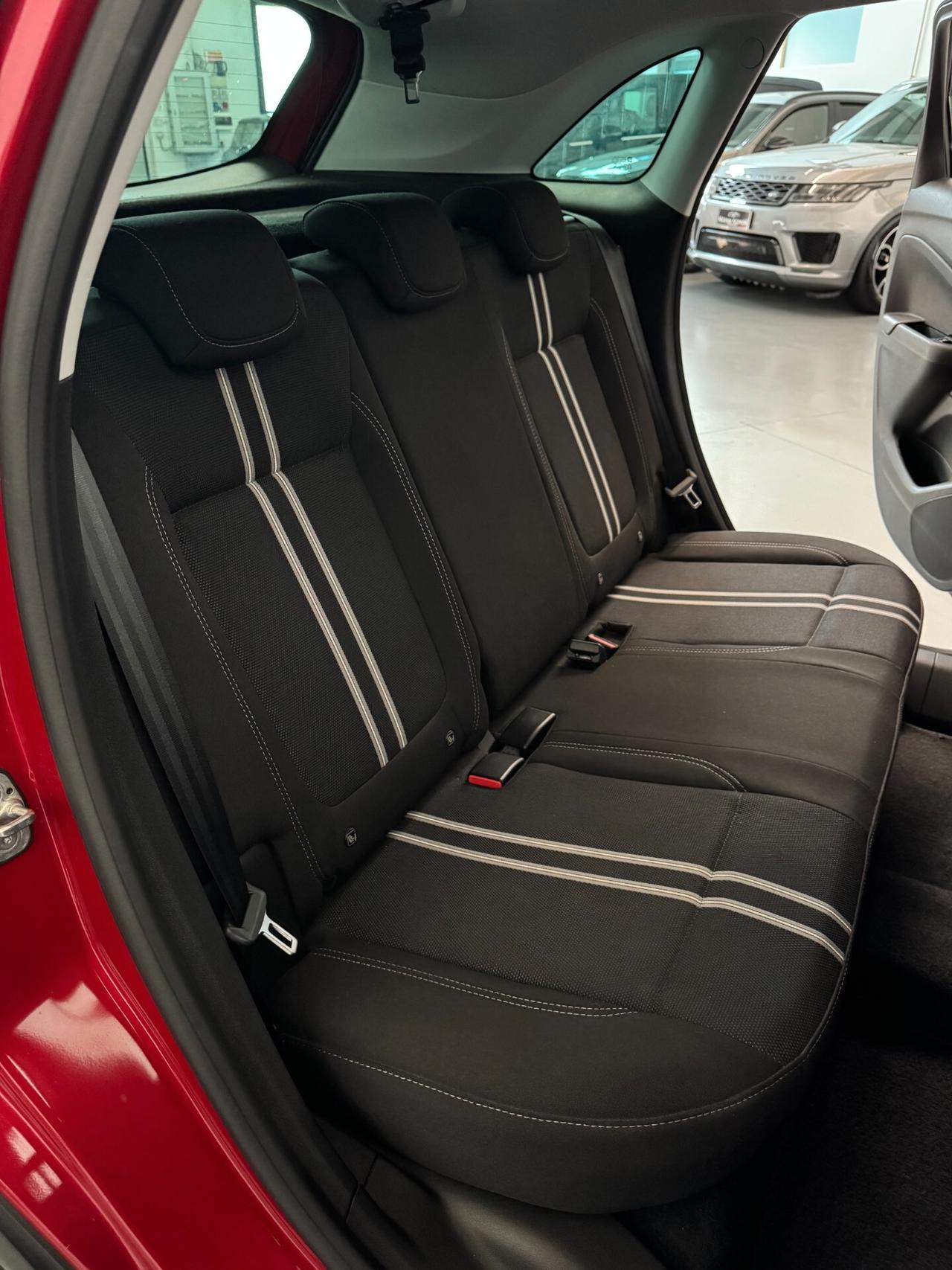 Opel Crossland 1.2cc 110cv Clima+Carplay OK Neopatentati