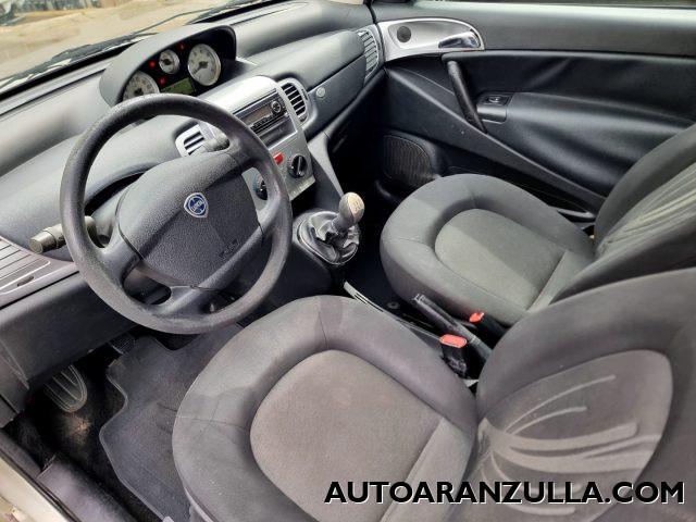 LANCIA Ypsilon 1.3 MJT 75CV New Oro