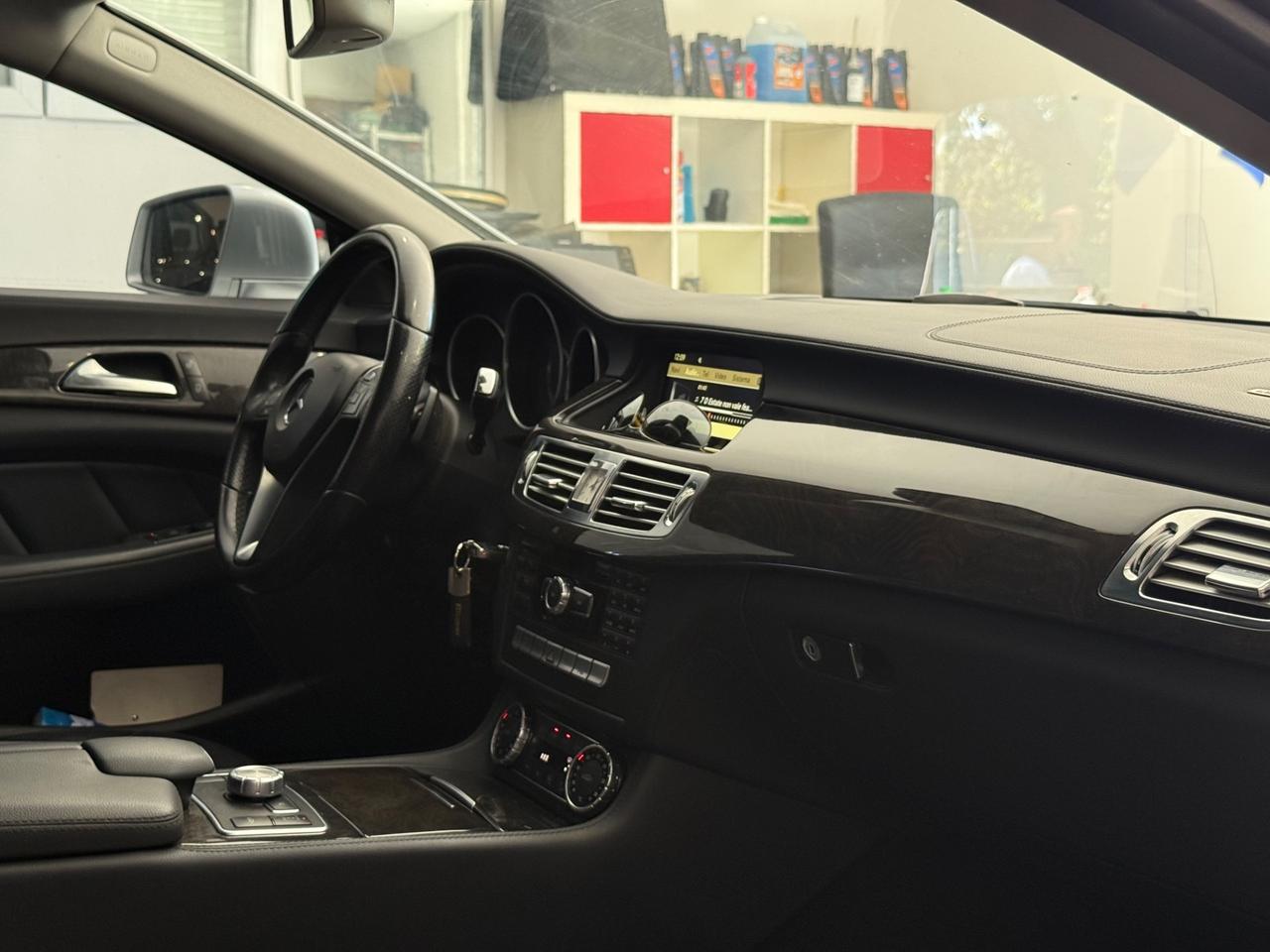 Mercedes-benz CLS 350 CDI BlueEFFICIENCY 4Matic 2011