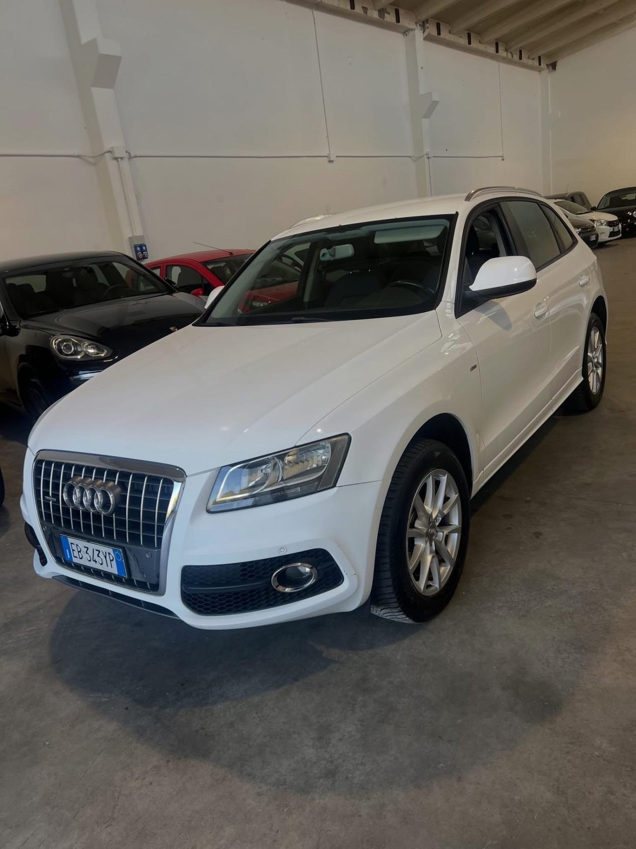 Audi Q5 2.0 TDI 143 CV quattro