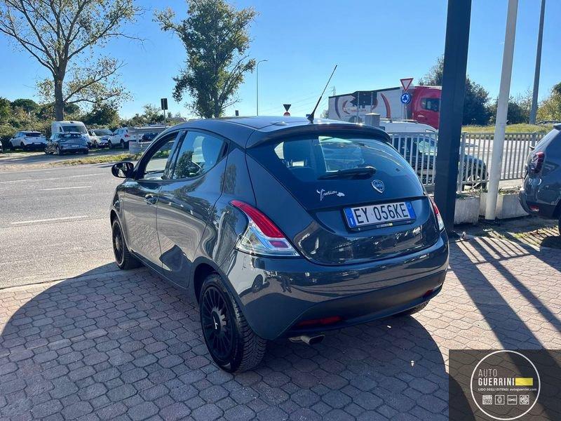 Lancia Ypsilon Ypsilon 1.2 69 CV 5 porte Elefantino