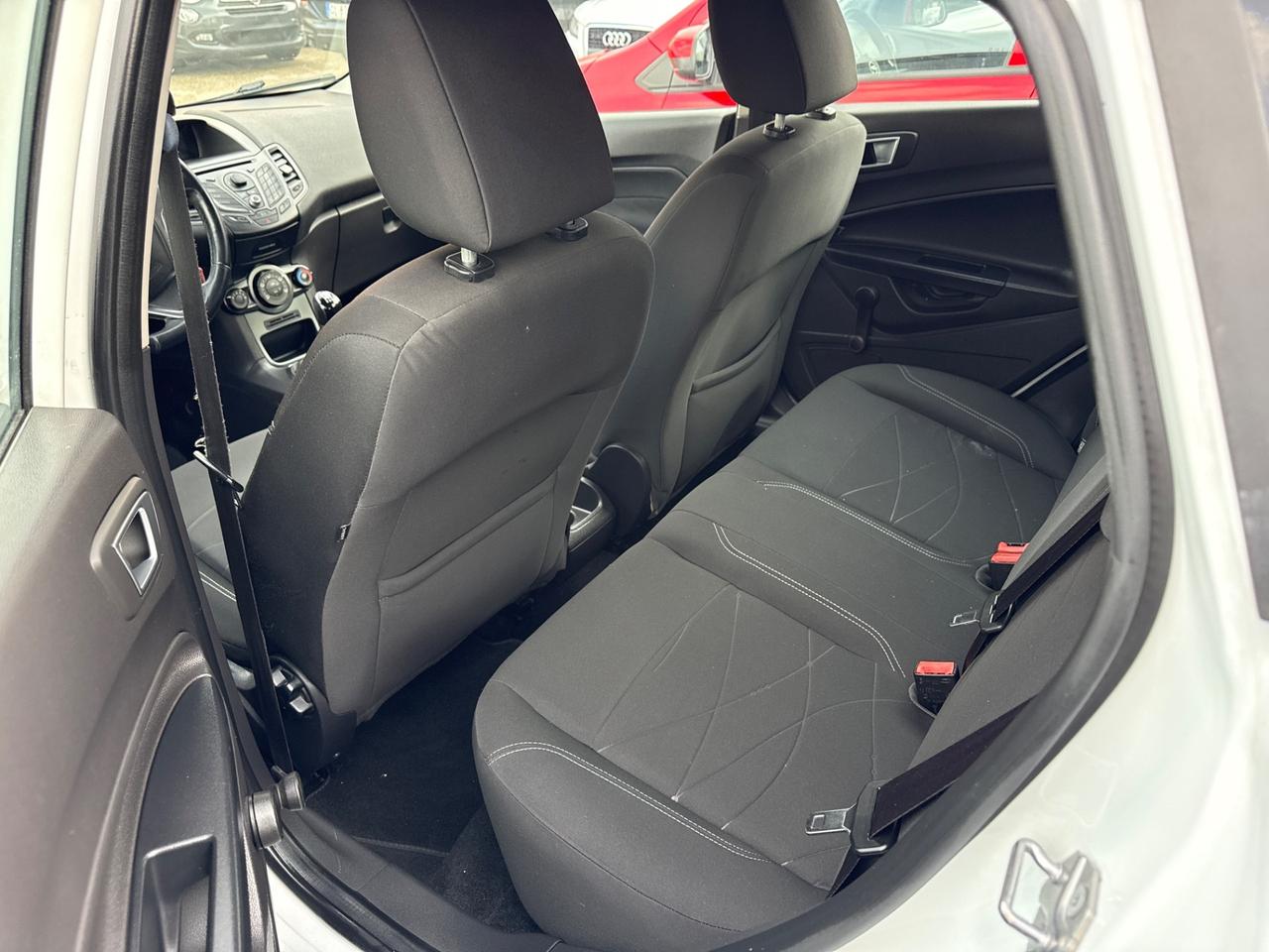 Ford Fiesta 1.5 TDCi 75CV 5 porte