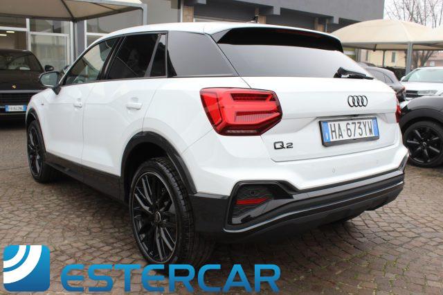 AUDI Q2 30 TDI Identity Black S LINE