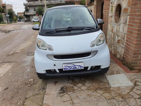 smart cdi modello pulse cambio anche al volante