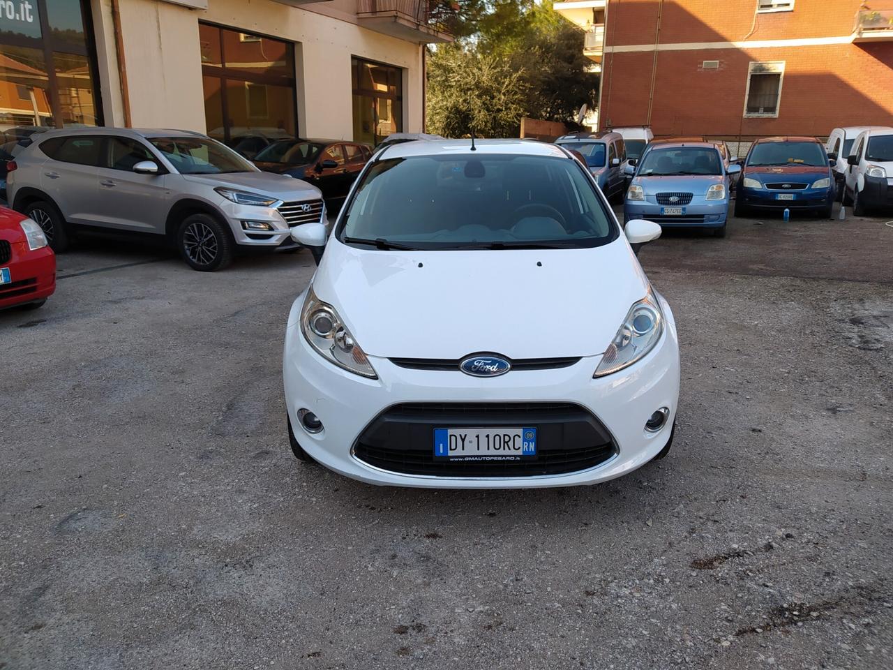 Ford Fiesta 1.4 5 porte Bz.- GPL Titanium Neopatentati