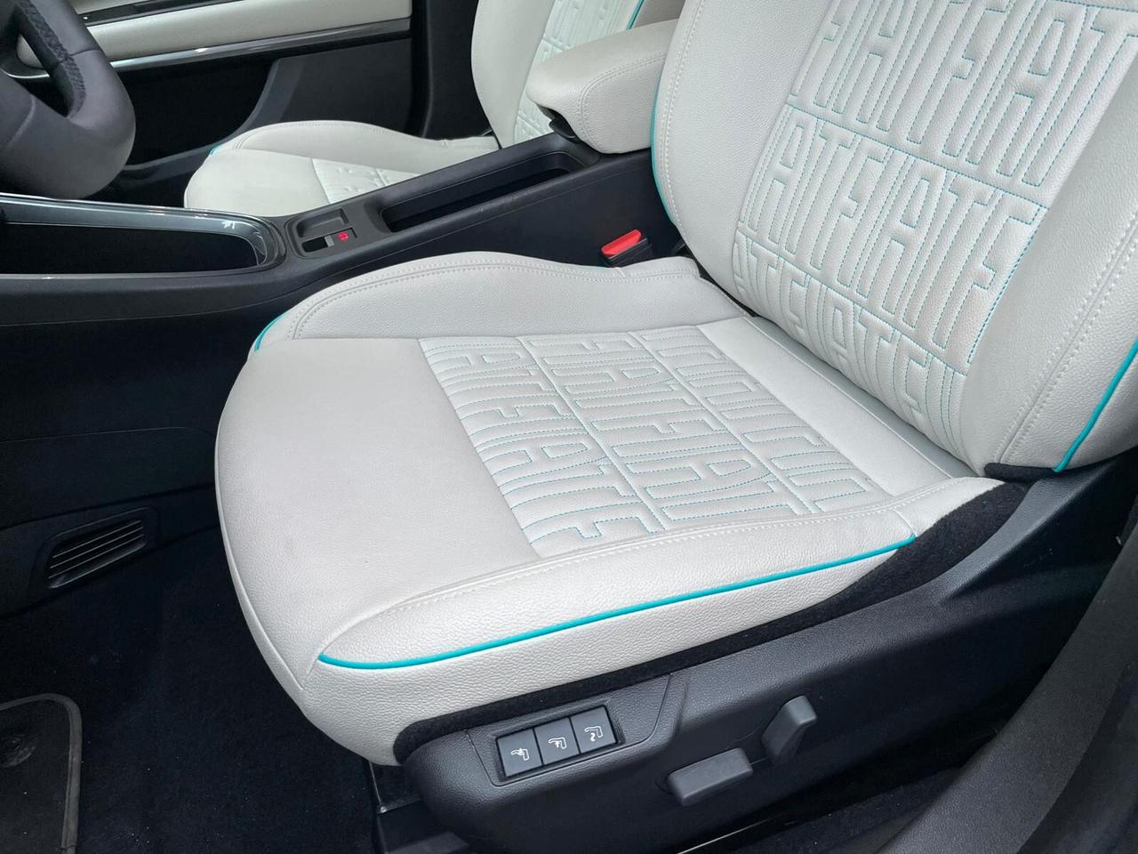 Fiat 600 Hybrid 110 CV DCT MHEV La Prima