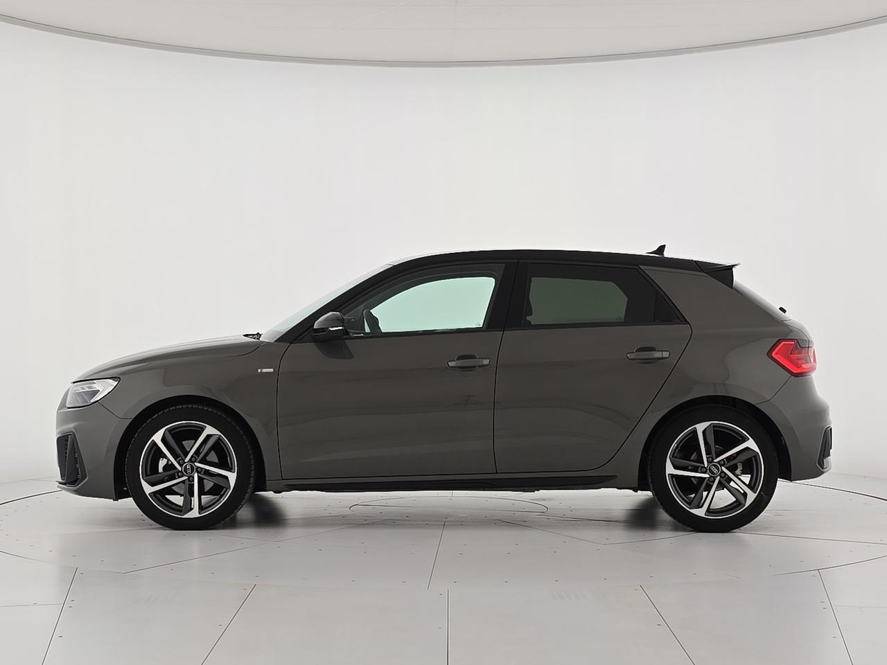 Audi A1 sportback 30 1.0 tfsi s line edition 116cv