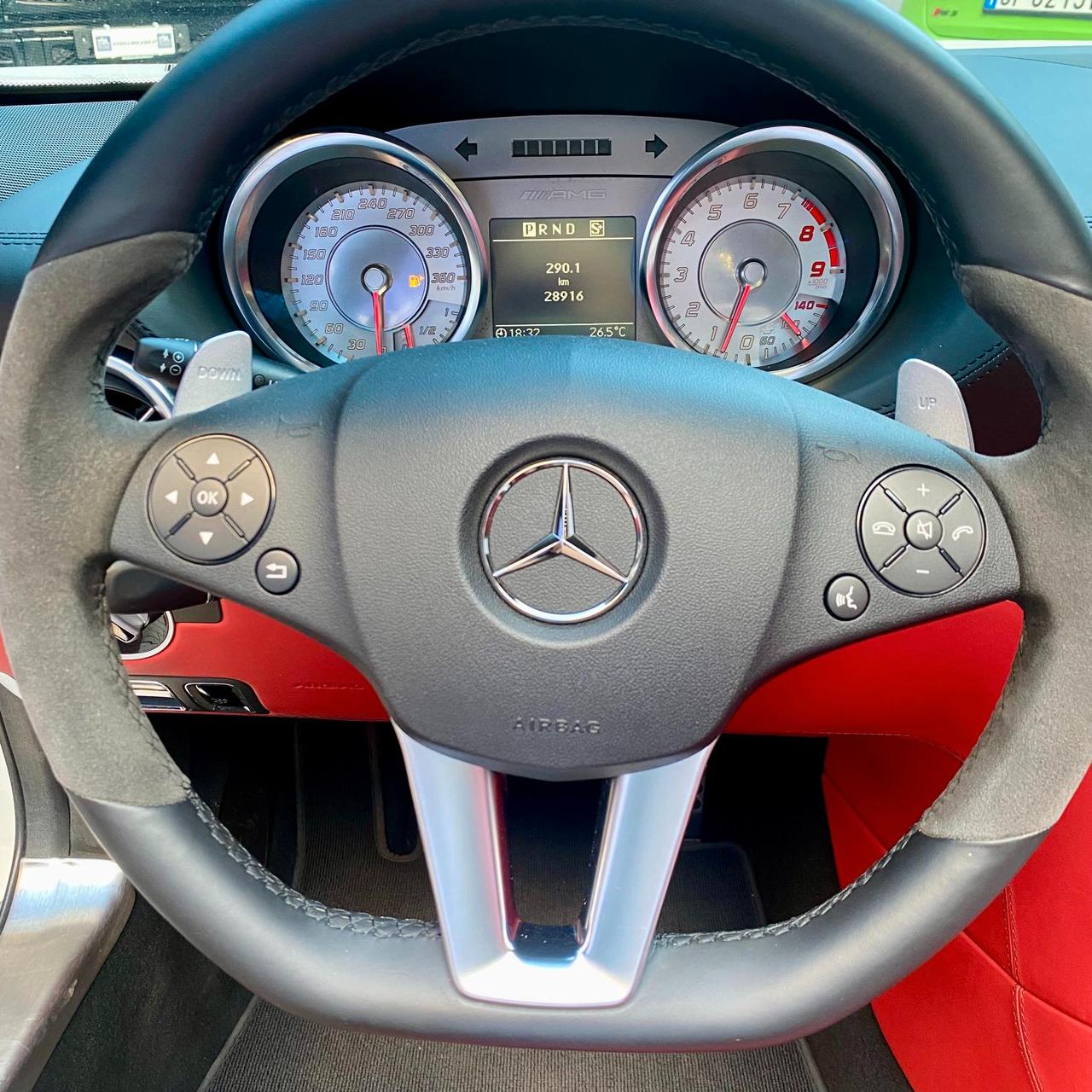 MERCEDES-BENZ SLS AMG