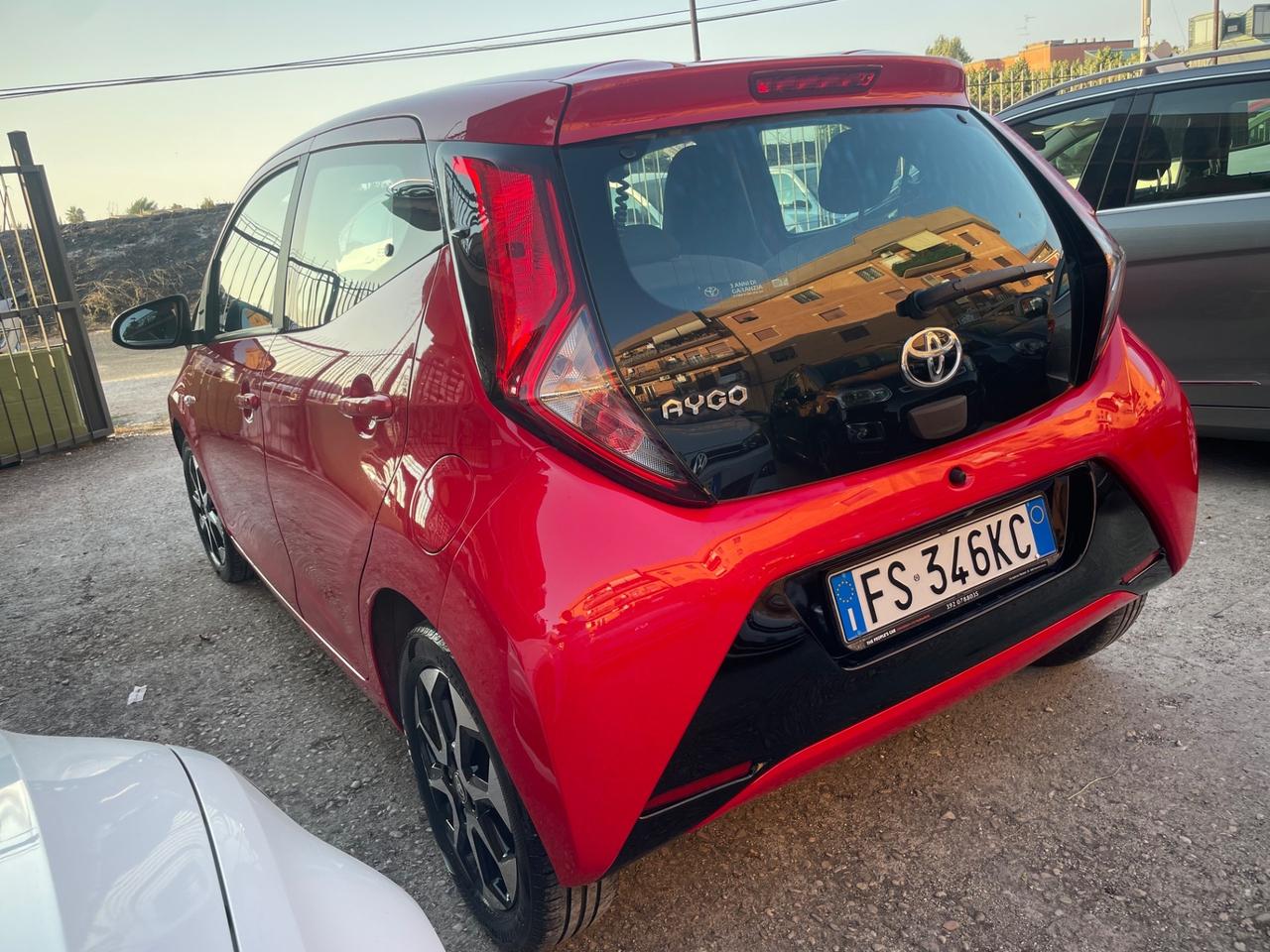 Toyota Aygo 1.0 VVT-i 72 CV 5 porte !!STRAFULL E GARANTITA!!