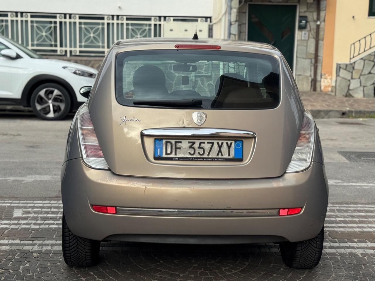 Lancia Ypsilon 1.2 Oro Giallo