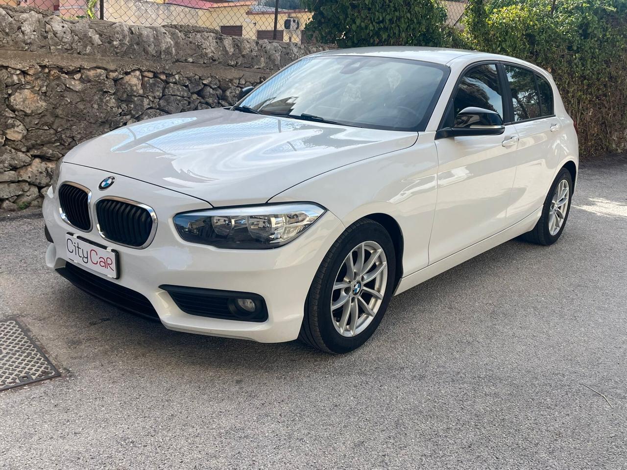Bmw 116 116d 5p. Efficient Dynamics Urban