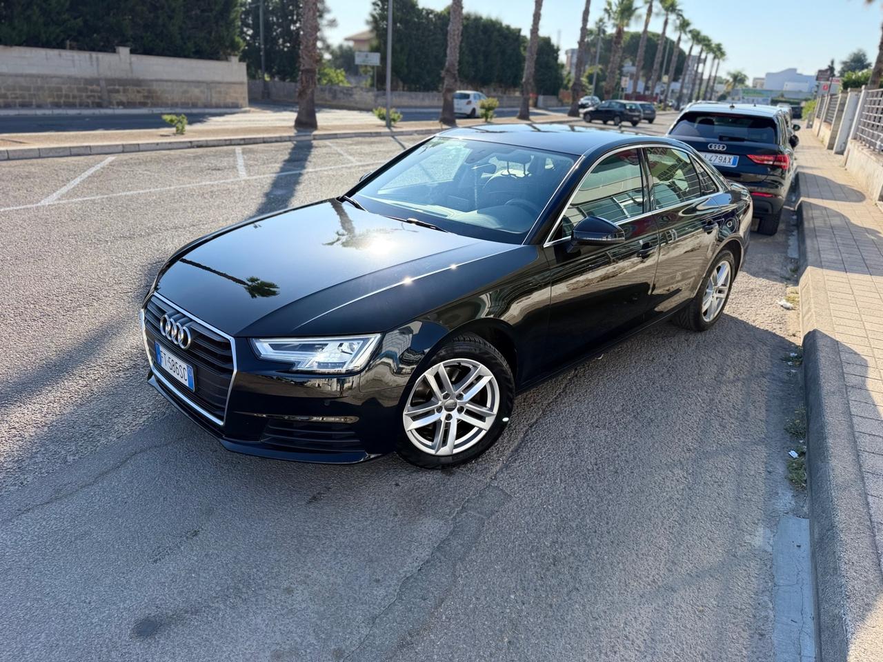 Audi A4 30 TDI S tronic Design