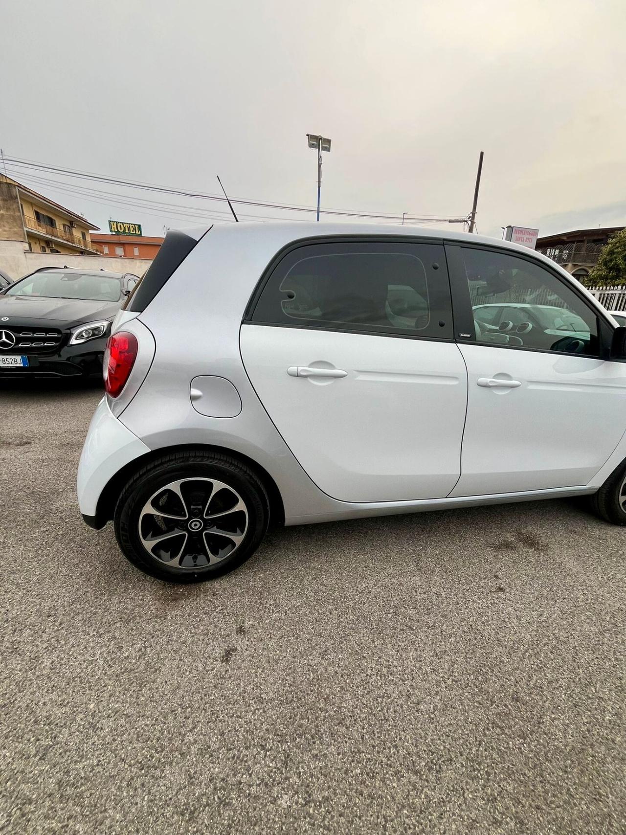 Smart ForFour 70 1.0 Passion