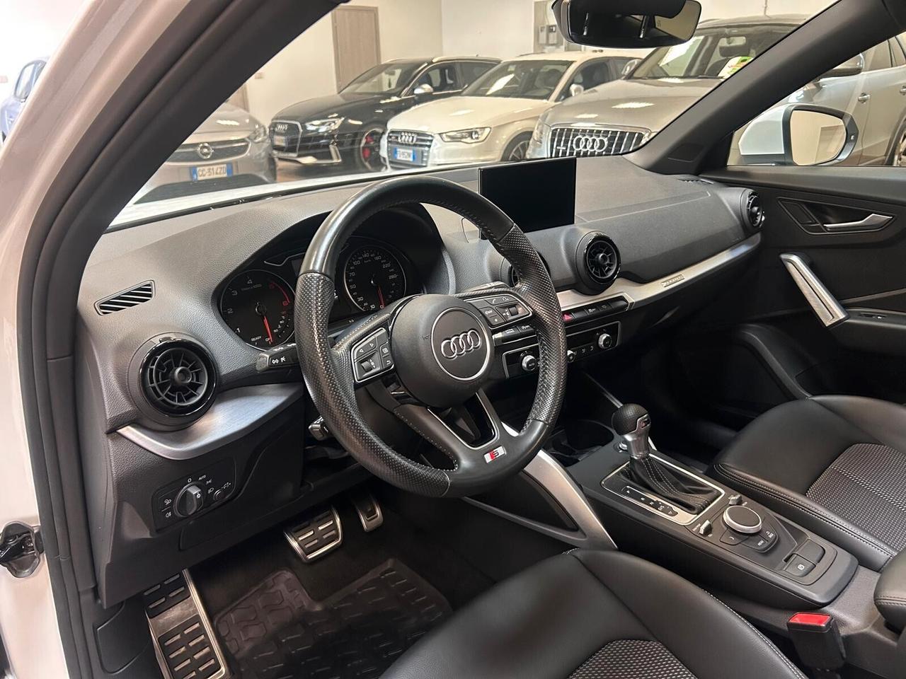 Audi Q2 2.0 TDI quattro S tronic Business