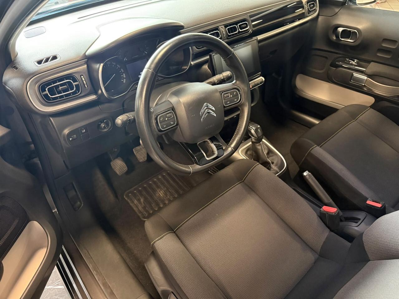 Citroen C3 PureTech 82 S&S Shine