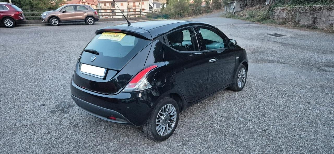 Lancia Ypsilon 1.3 MJT 95 CV S&S Platinum Full Optionals