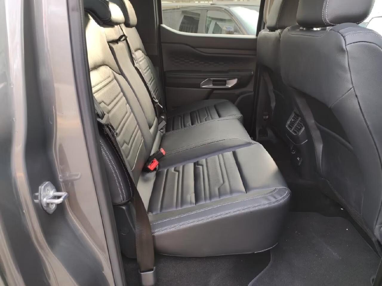 Ford Ranger 2.0 ECOBLUE DC Limited 5 posti