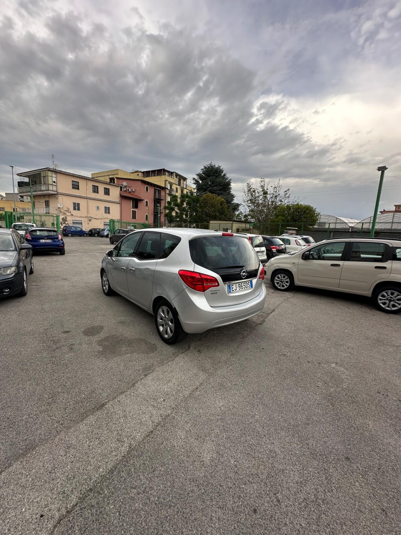 Opel Meriva 1.3 CDTI 95CV ecoFLEX Cosmo