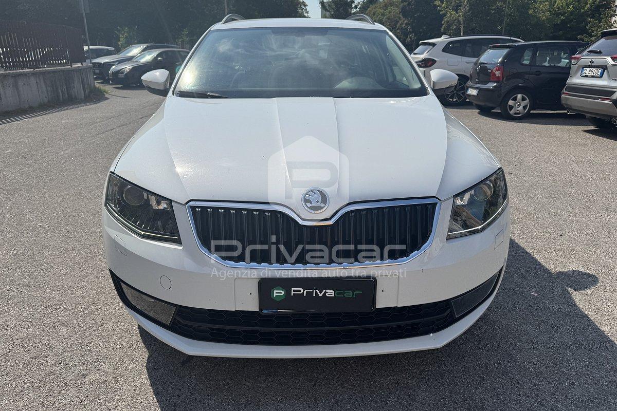 SKODA Octavia 2.0 TDI CR DSG Wagon Executive Plus