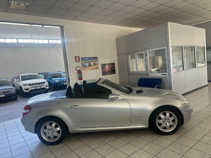 MERCEDES Classe SLK (R171) SLK 200 Kompressor...
