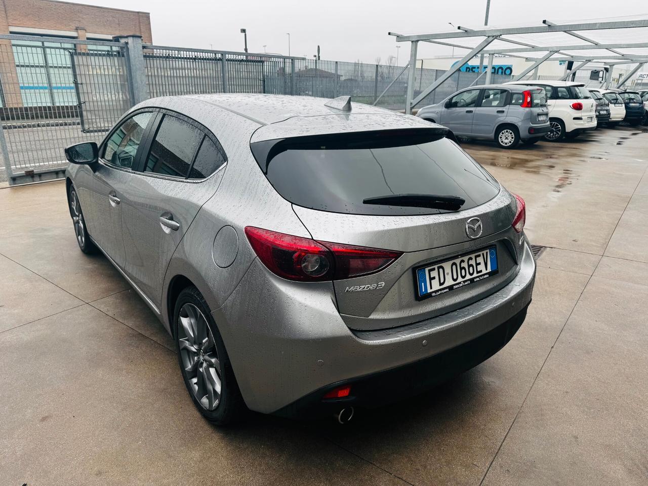Mazda 3 Mazda3 2.2 Skyactiv-D Exceed