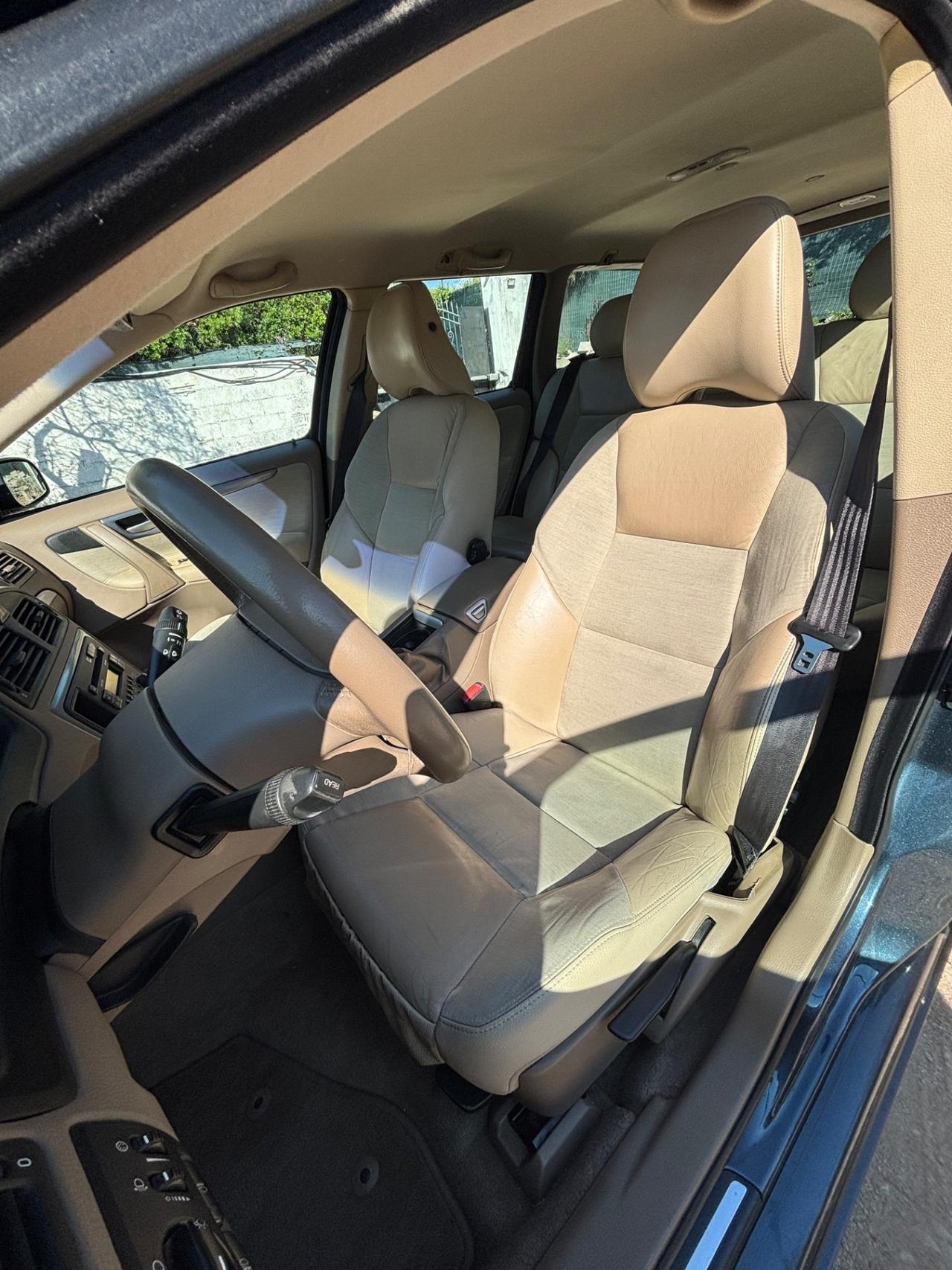 Volvo V70 2.5i turbo 20V cat T Summum