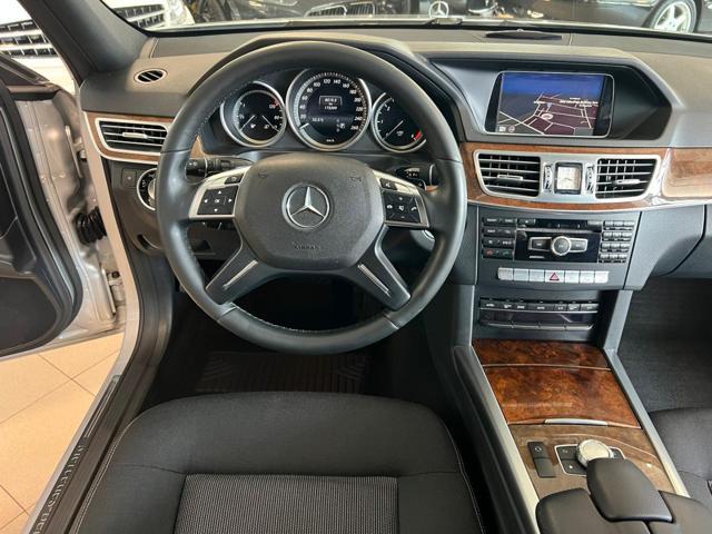 MERCEDES-BENZ E 220 BlueTEC S.W. 4Matic Automatic Business