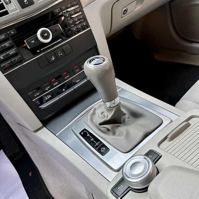 Mercedes-Benz Classe E Cpé E 250 CGI Coupé BlueEFFICIENCY Avantgarde